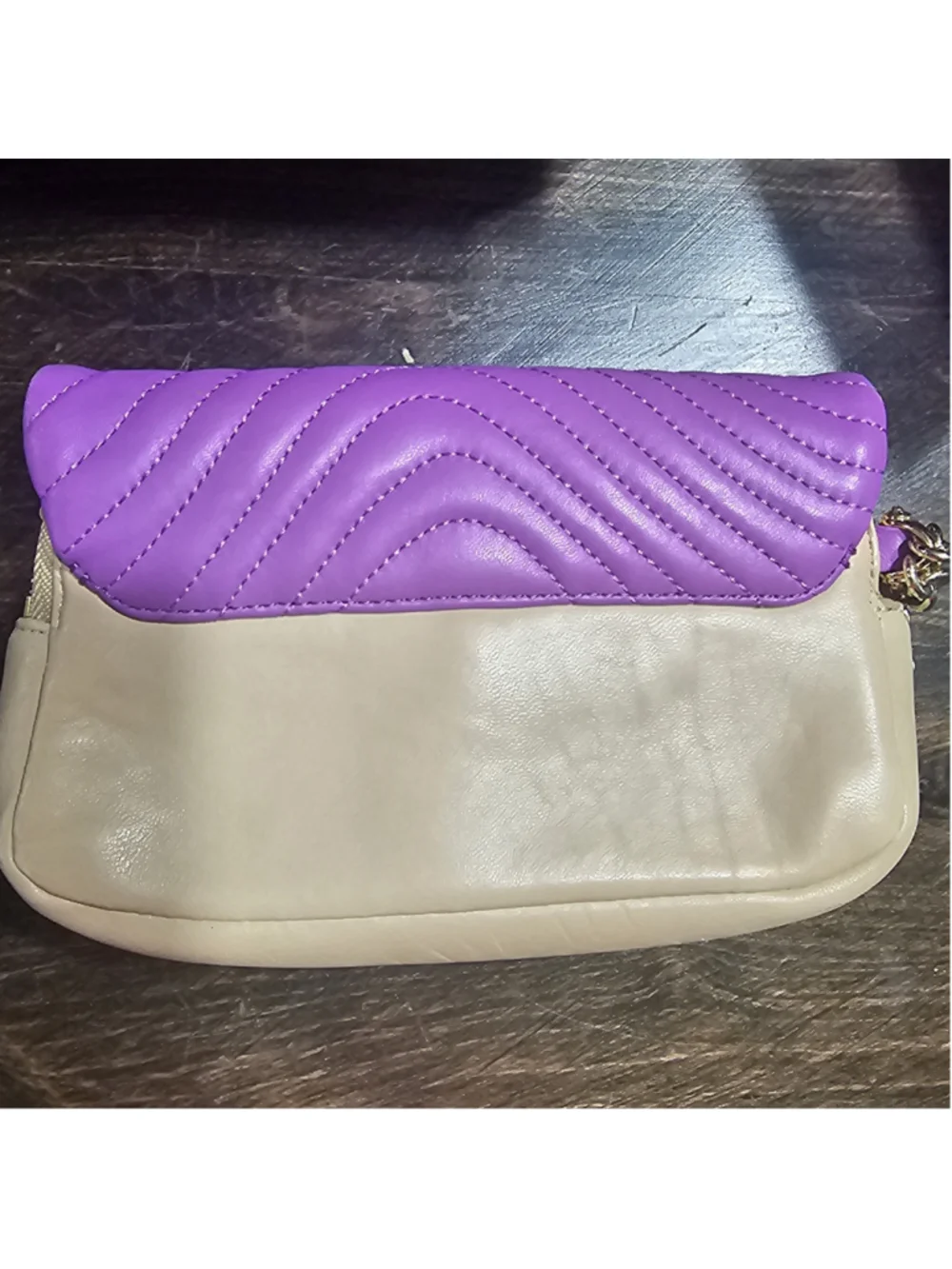 henri bendel this pre